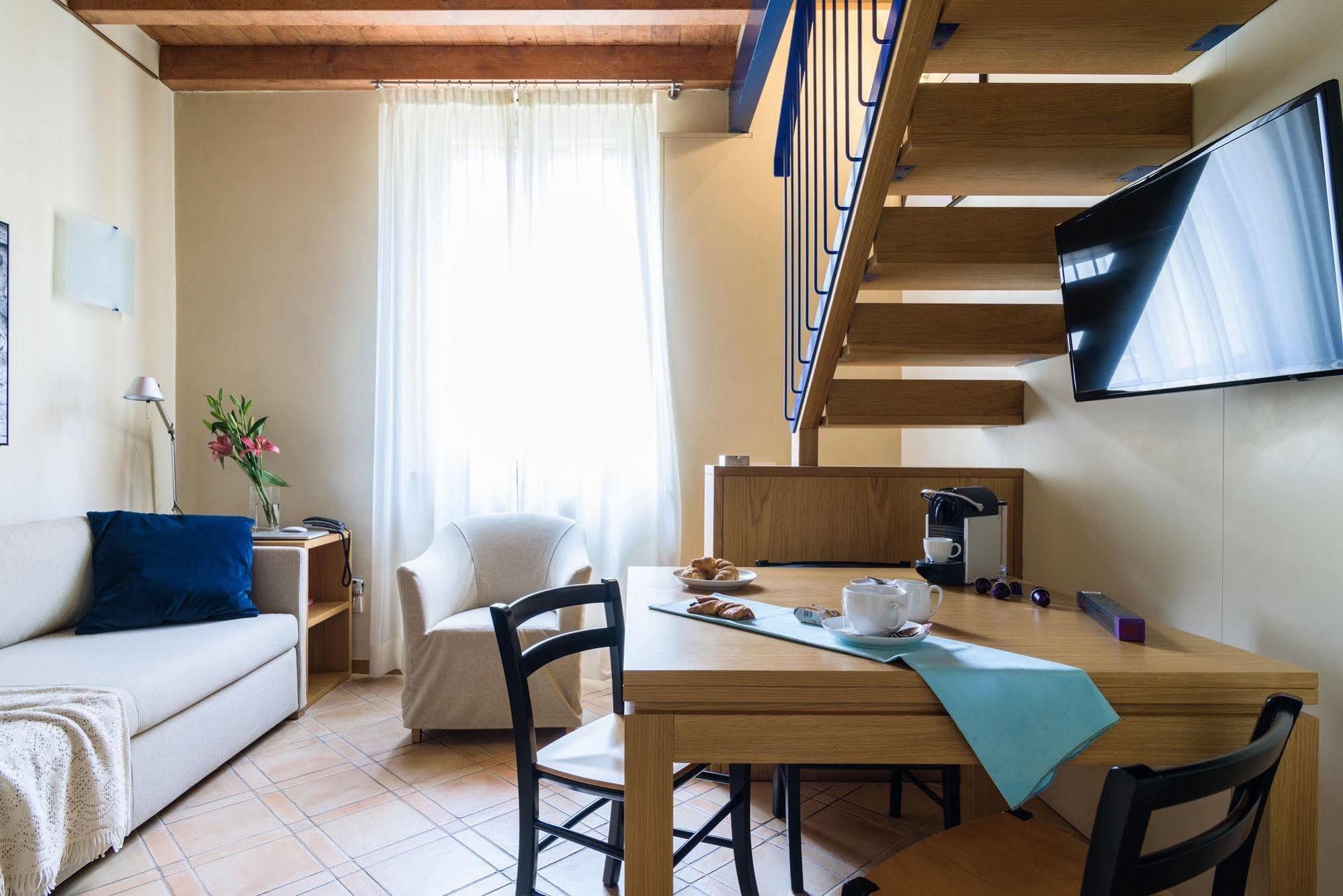 Ascanio Sforza - Suites & Apartments ミラノ エクステリア 写真